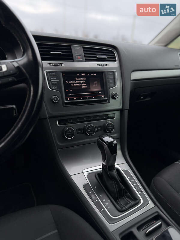 Volkswagen Golf 2015