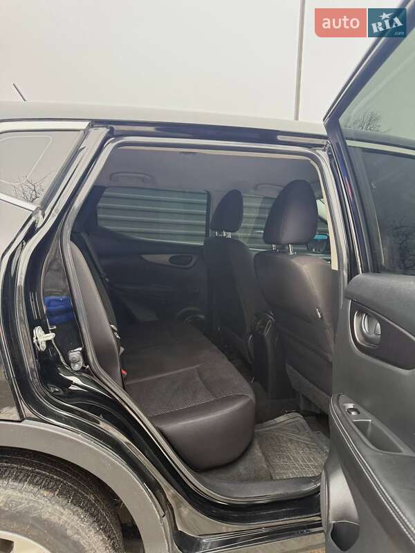 Nissan Rogue Sport 2019