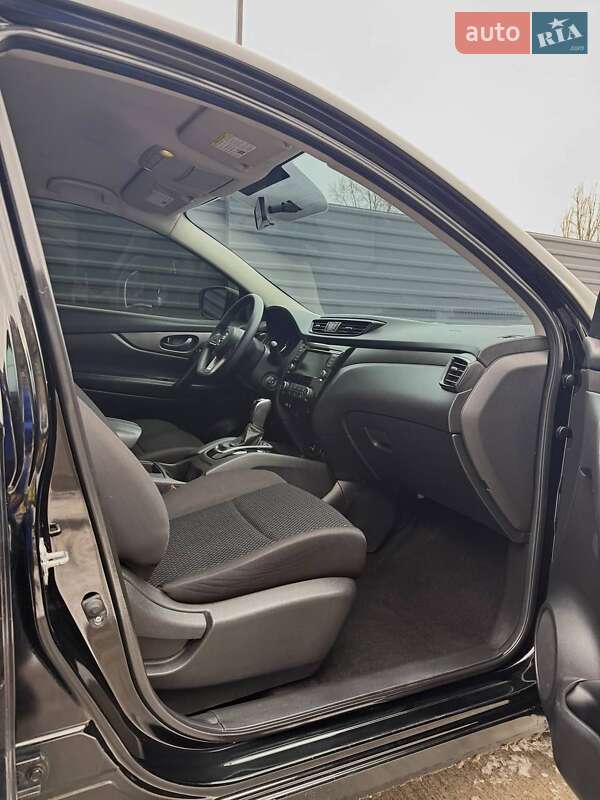 Nissan Rogue Sport 2019