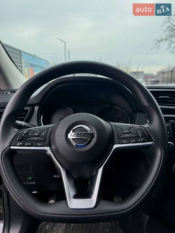 Nissan Rogue Sport 2019