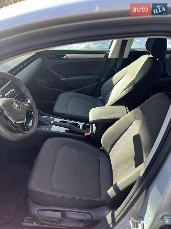 Volkswagen Passat 2020