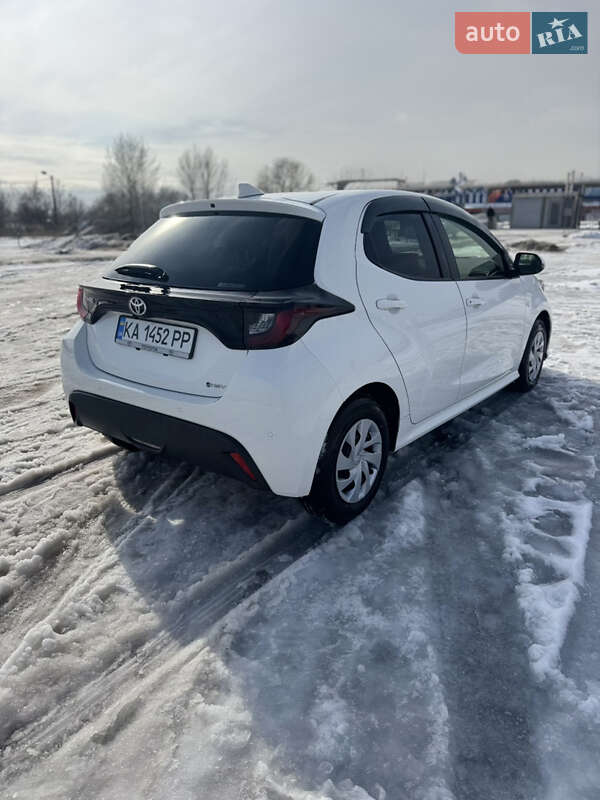 Toyota Yaris 2024