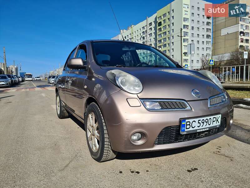 Nissan Micra 2010