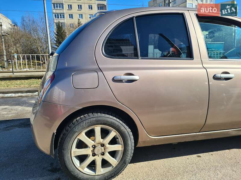 Nissan Micra 2010