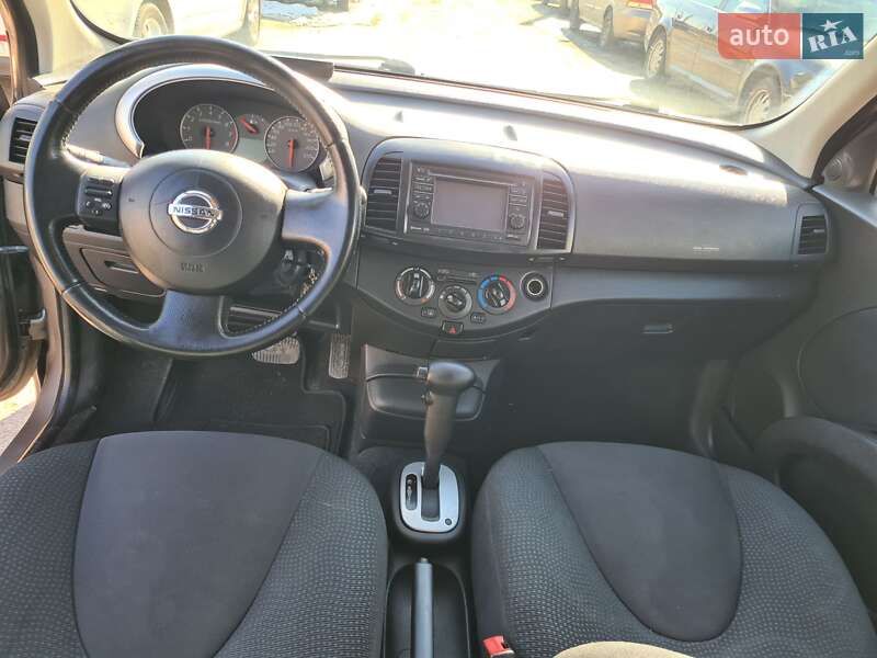Nissan Micra 2010
