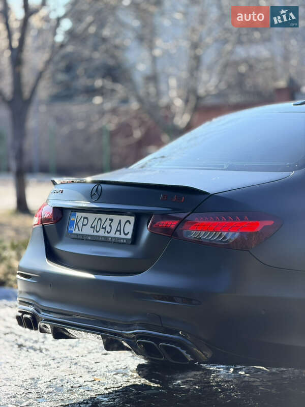 Mercedes-Benz E-Class 2018