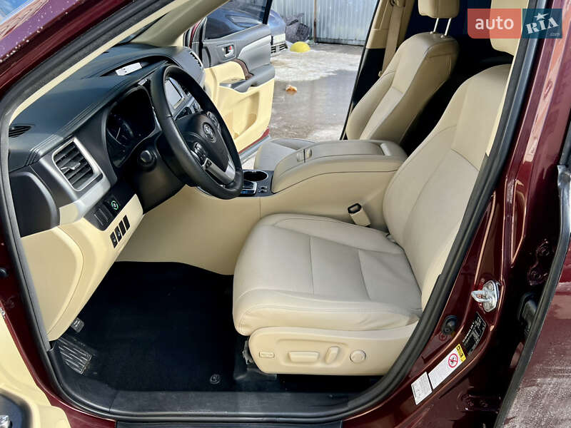 Toyota Highlander 2014