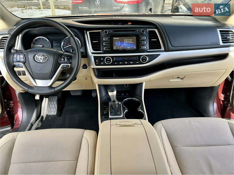 Toyota Highlander 2014