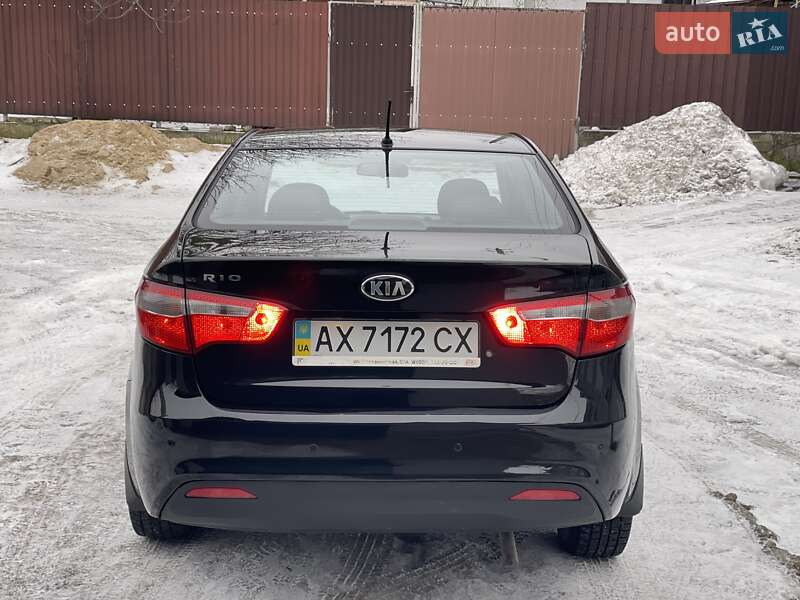 Kia Rio 2013