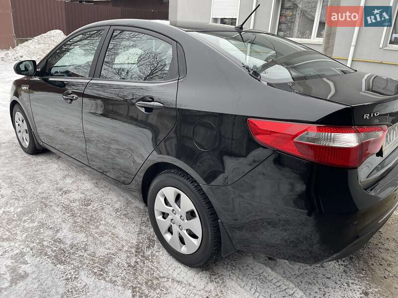 Kia Rio 2013