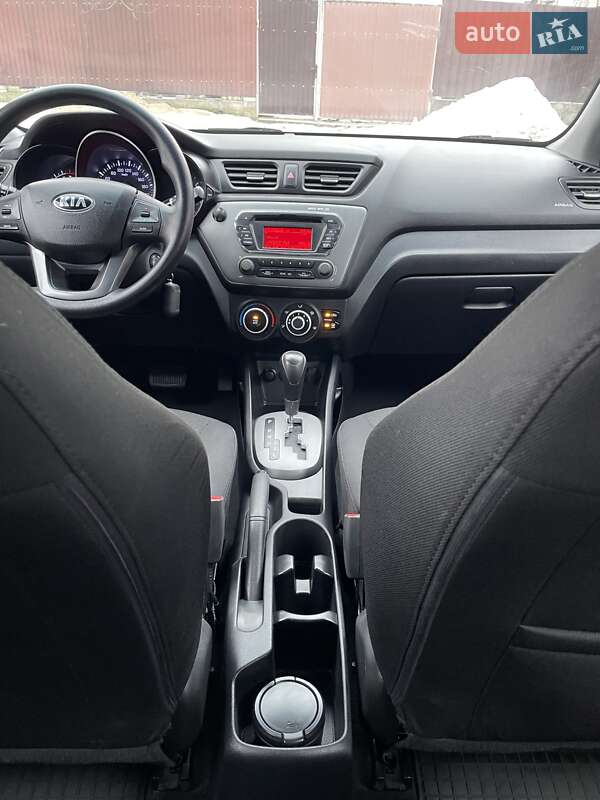 Kia Rio 2013