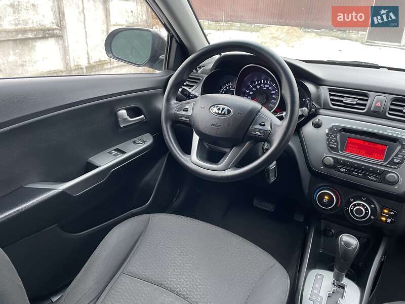 Kia Rio 2013