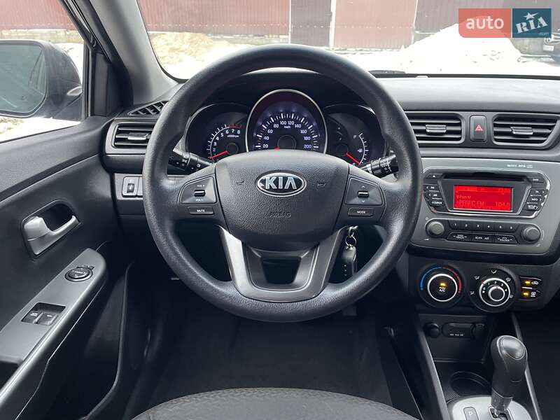 Kia Rio 2013