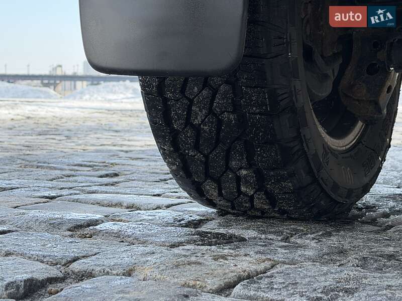 Toyota Land Cruiser Prado 2021