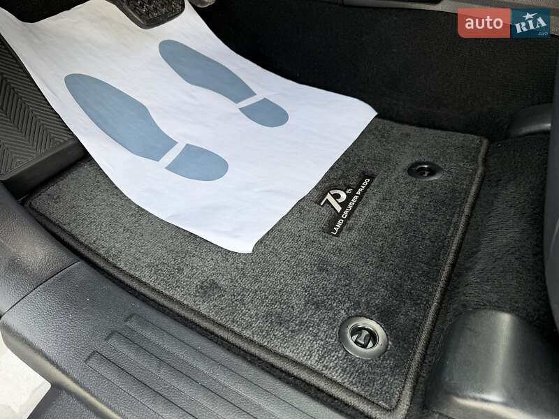 Toyota Land Cruiser Prado 2021