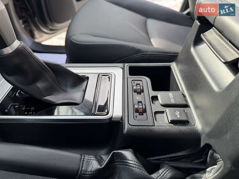 Toyota Land Cruiser Prado 2021