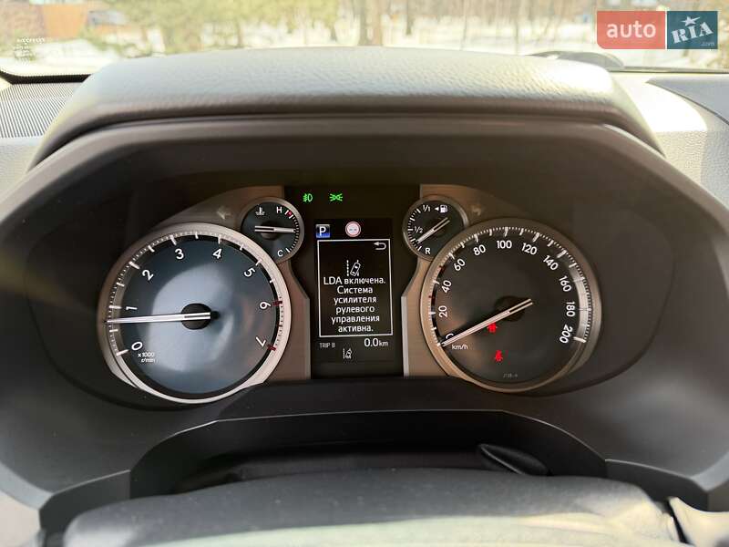 Toyota Land Cruiser Prado 2021