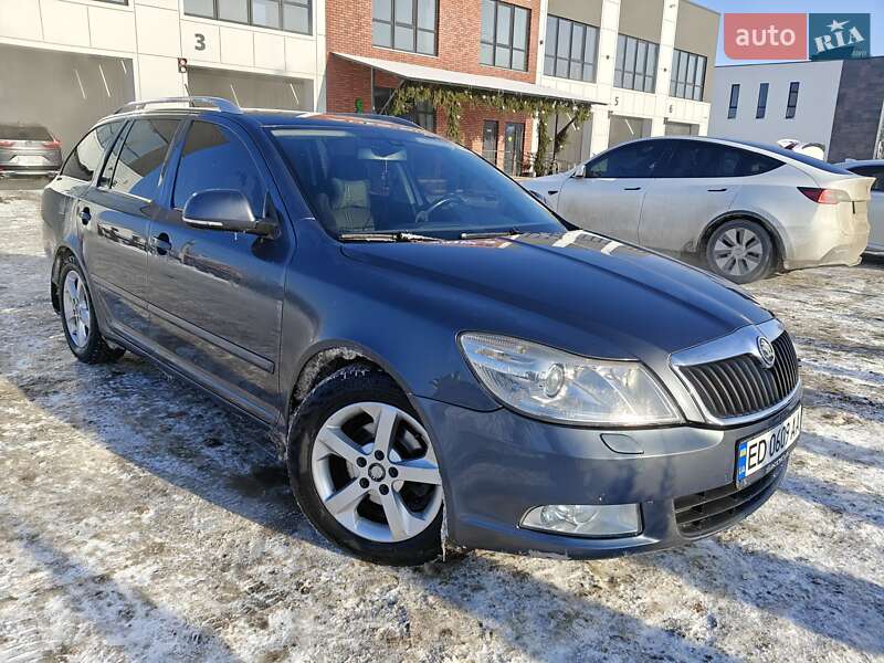 Skoda Octavia 2011