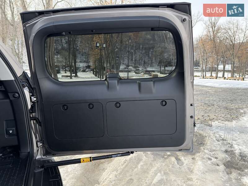 Toyota Land Cruiser Prado 2021