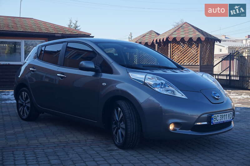Nissan Leaf 2014