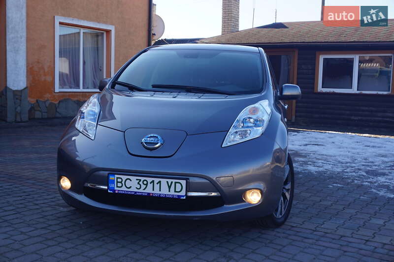 Nissan Leaf 2014