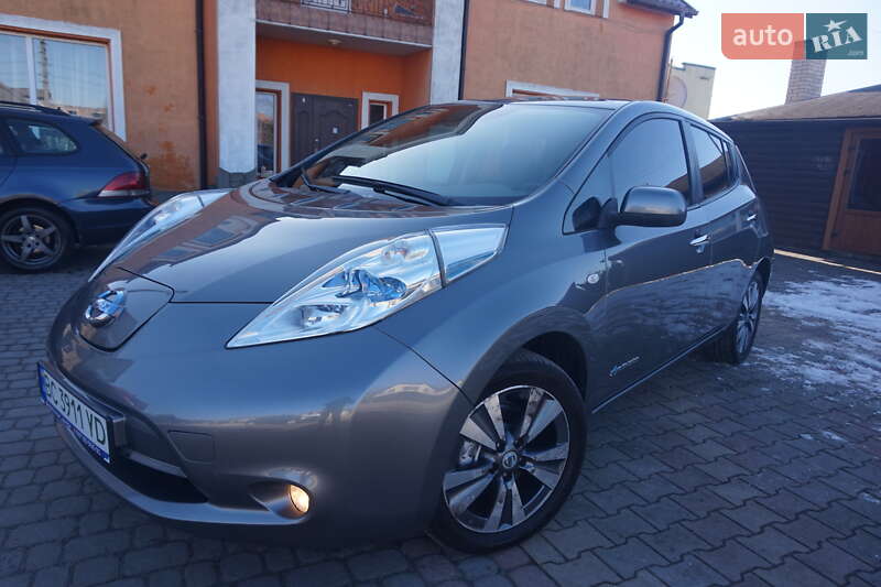 Nissan Leaf 2014