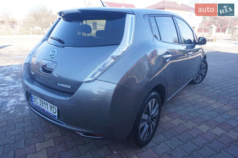 Nissan Leaf 2014