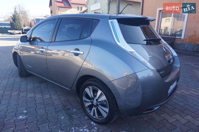 Nissan Leaf 2014