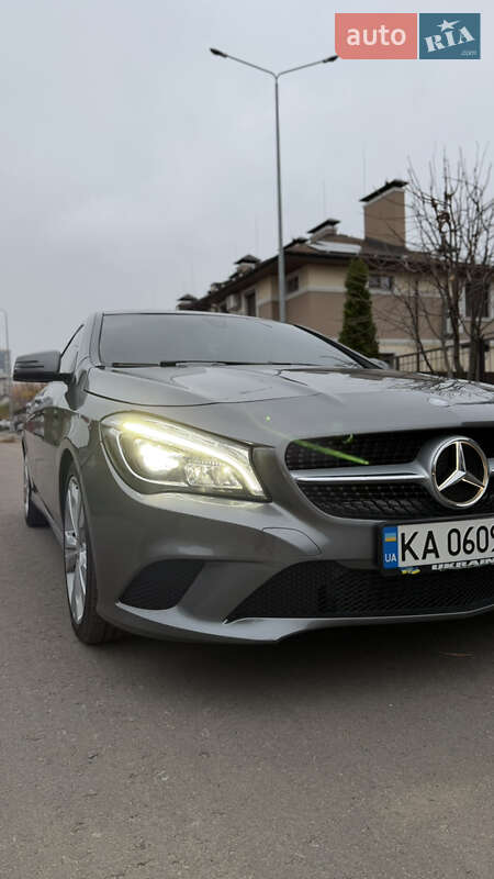 Mercedes-Benz CLA-Class 2015