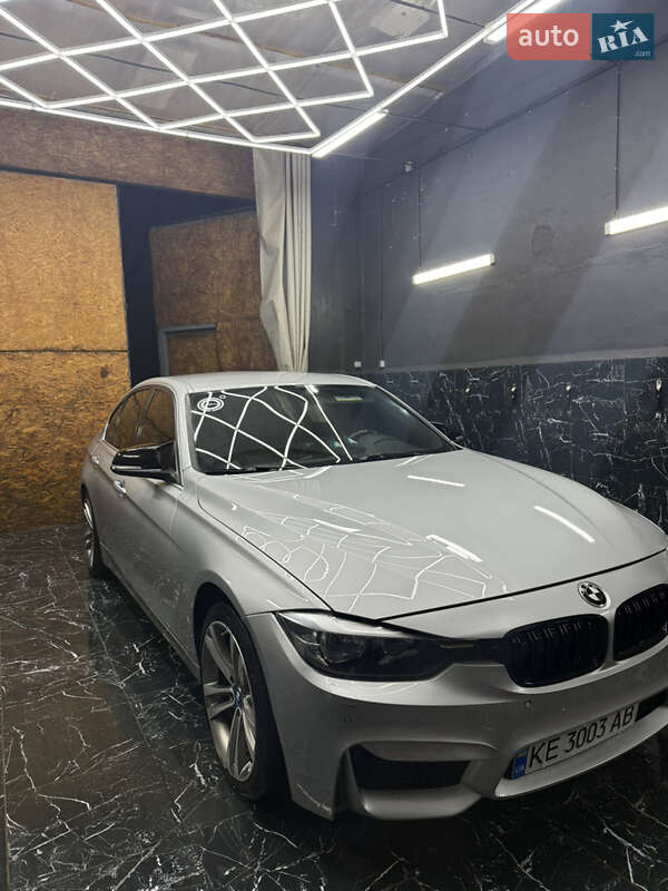 BMW-0
