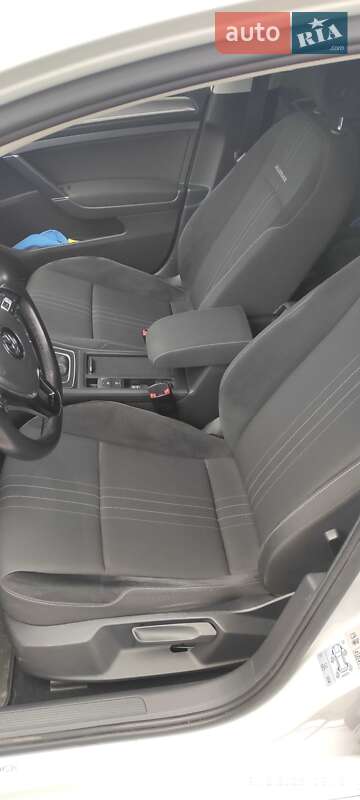 Volkswagen Golf 2019