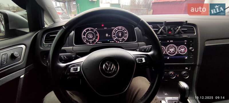 Volkswagen Golf 2019