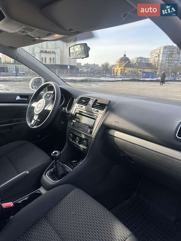 Volkswagen Golf 2012