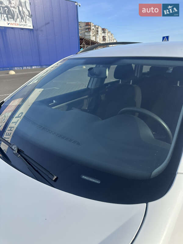 Volkswagen Golf 2012