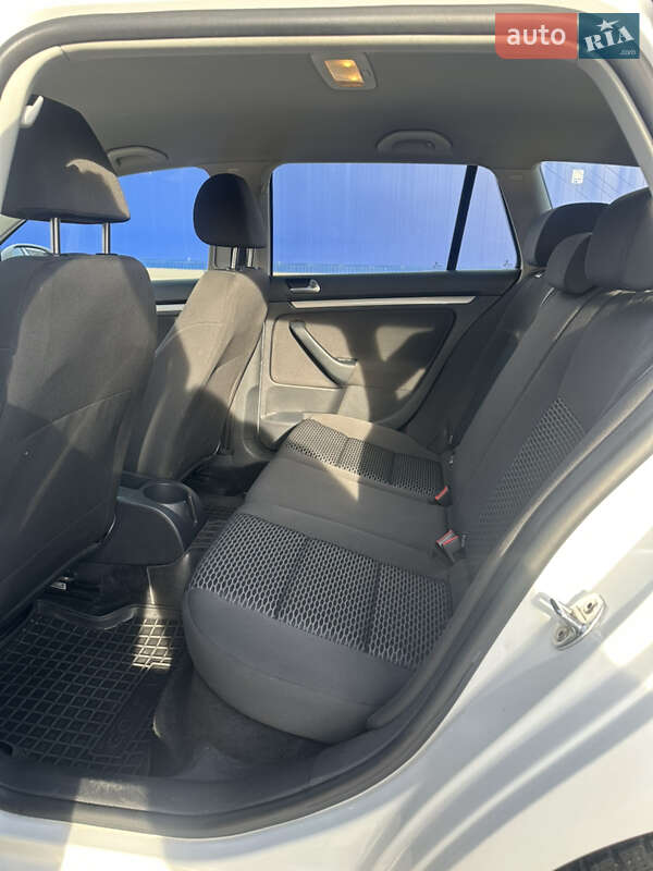 Volkswagen Golf 2012