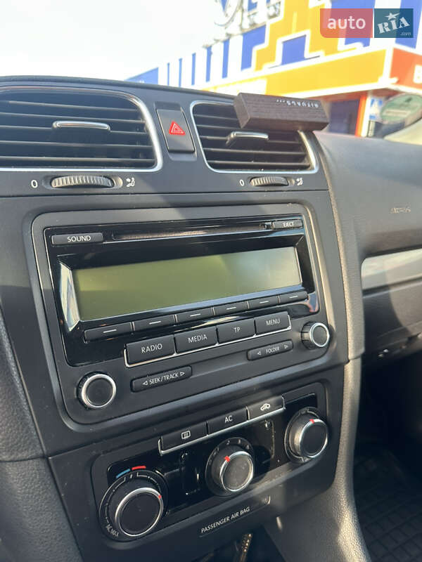 Volkswagen Golf 2012