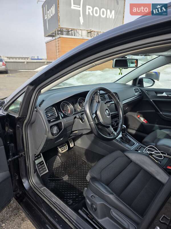 Volkswagen Golf 2015