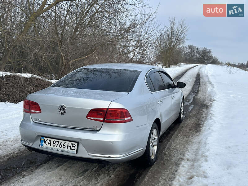 Volkswagen Passat 2012