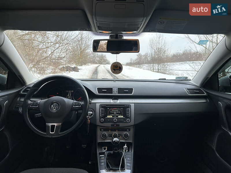 Volkswagen Passat 2012