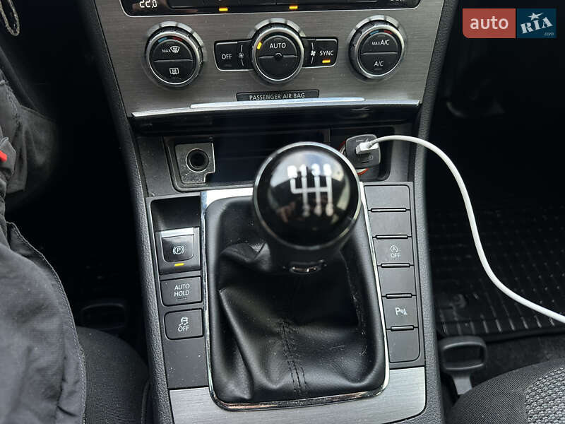 Volkswagen Passat 2012