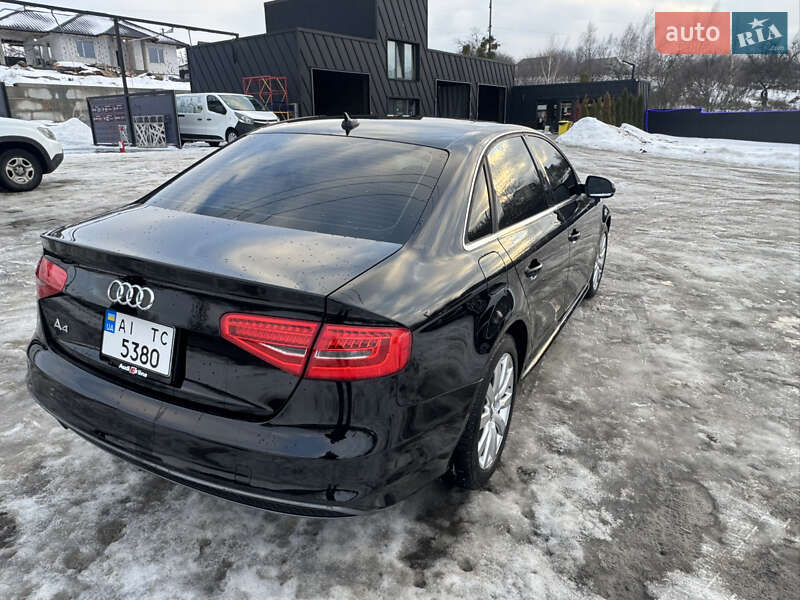 Audi A4 2014