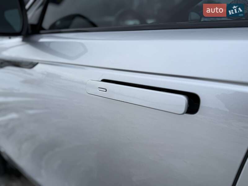 Land Rover Range Rover Velar 2018