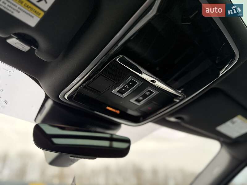 Land Rover Range Rover Velar 2018