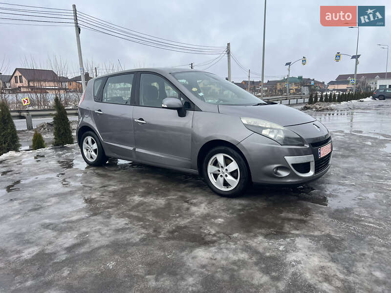 Renault Scenic 2010