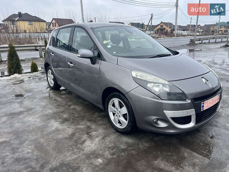 Renault Scenic 2010