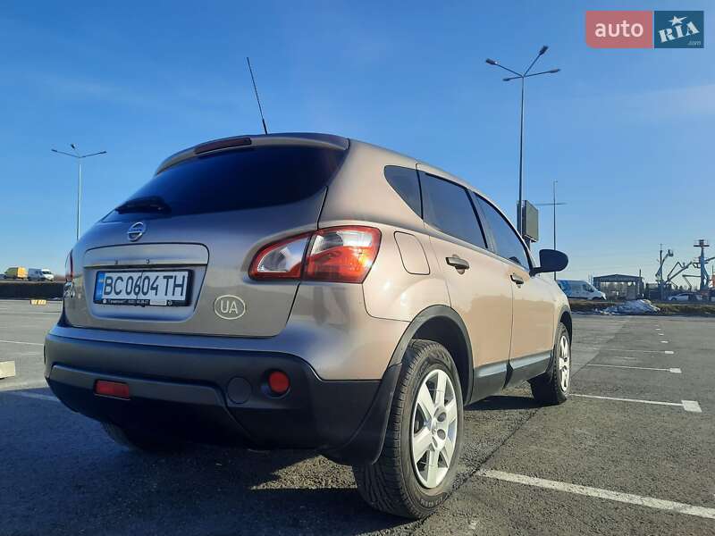 Nissan Qashqai 2012