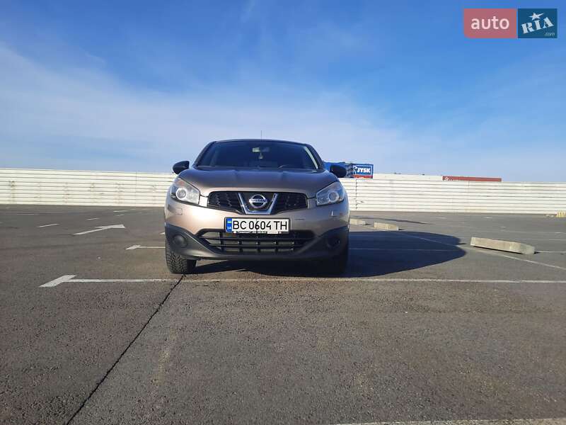 Nissan Qashqai 2012