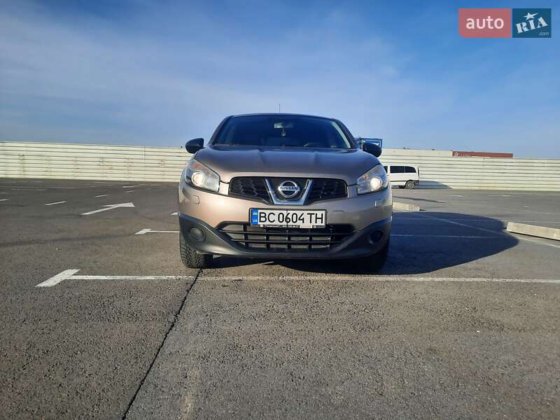Nissan Qashqai 2012