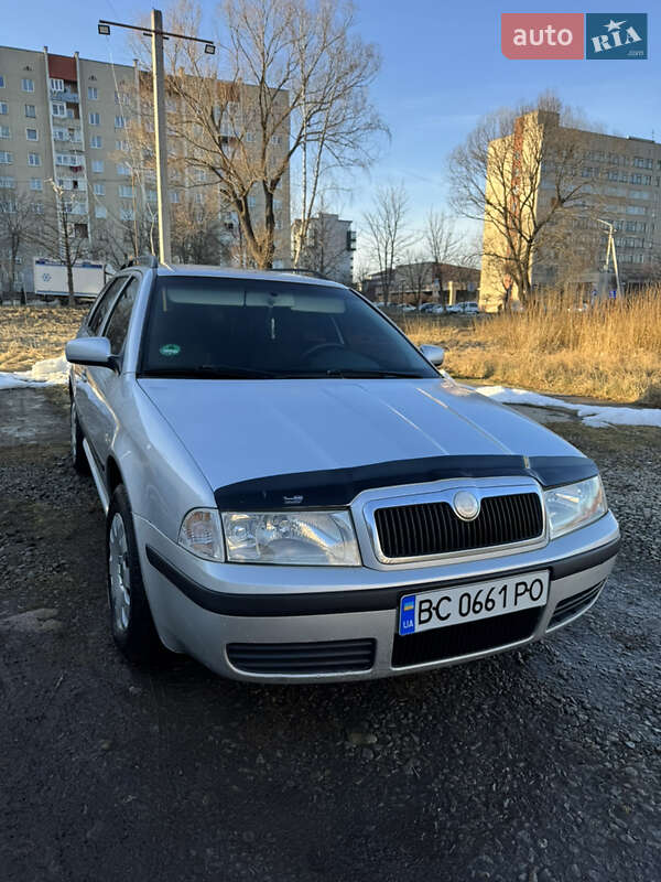 Skoda-12