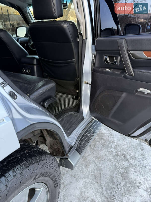 Mitsubishi Pajero Wagon 2008